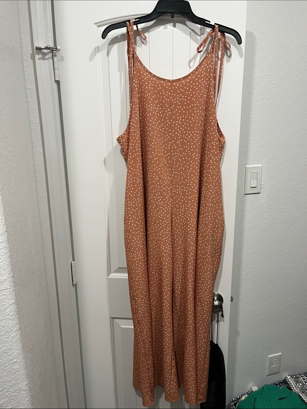 SHEIN Rust Polka Dot Tie-Shoulder Jumpsuit